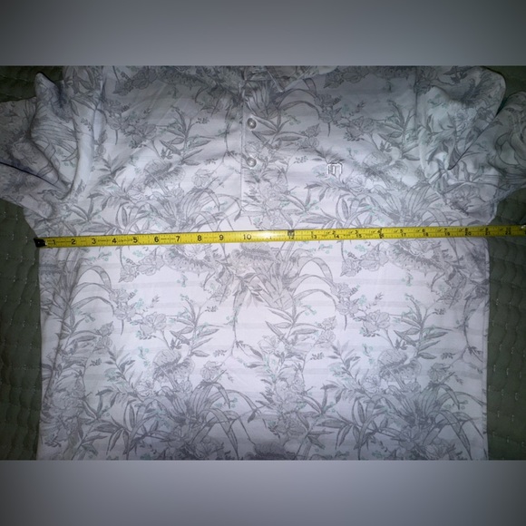 Travis Mathew Stay On Target Golf Polo. Size Medium. VGUC - Picture 5 of 14